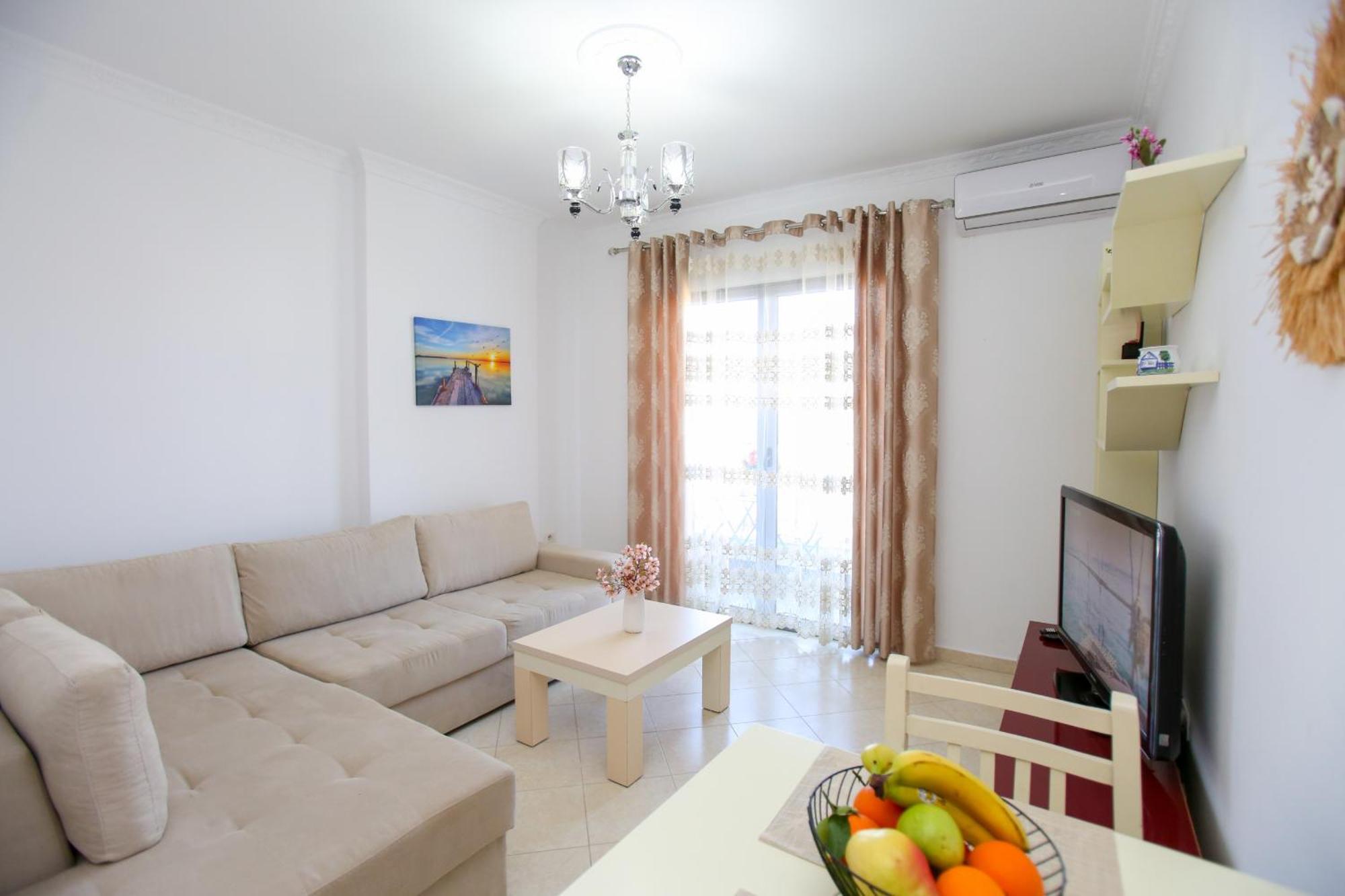 Seascape Apartments Vlorë Eksteriør bilde